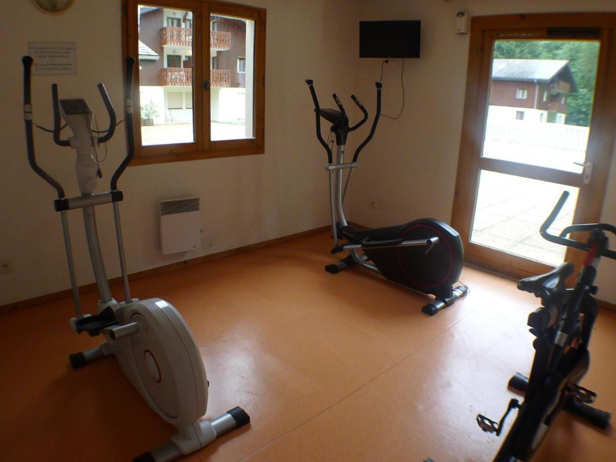 Studio Mansarde Avec Balcon, Piscine Et Parking Souterrain A Samoens - Fr-1-629-92 Екстериор снимка
