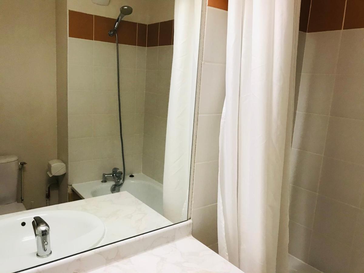 Studio Mansarde Avec Balcon, Piscine Et Parking Souterrain A Samoens - Fr-1-629-92 Екстериор снимка